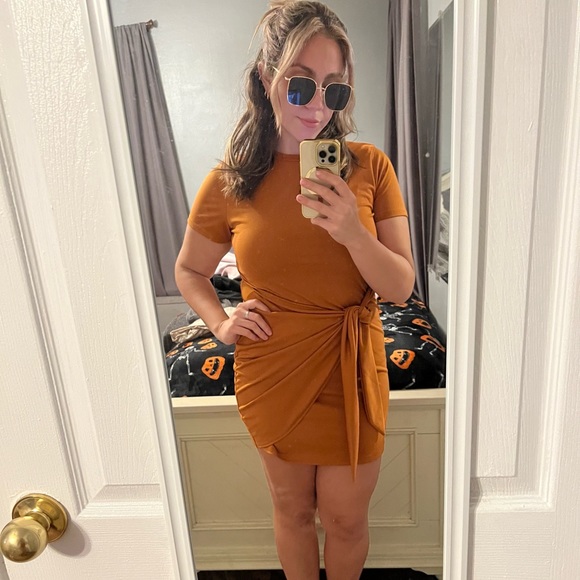 SHEIN Dresses & Skirts - Shein Fun Fall Dress!